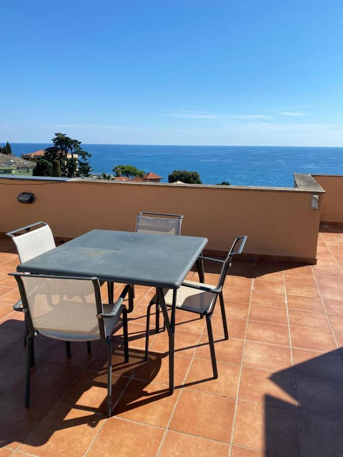 Welcome Riviera - Attico San Faustino 165 Mq Piu 110 Mq Di Terrazza- In Villa 700 ,Vista Mare Strepitosa-100 M Dalla Spiaggia-Parking Esclusivo Rapallo Exterior foto