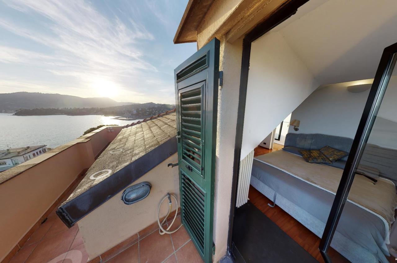 Welcome Riviera - Attico San Faustino 165 Mq Piu 110 Mq Di Terrazza- In Villa 700 ,Vista Mare Strepitosa-100 M Dalla Spiaggia-Parking Esclusivo Rapallo Exterior foto